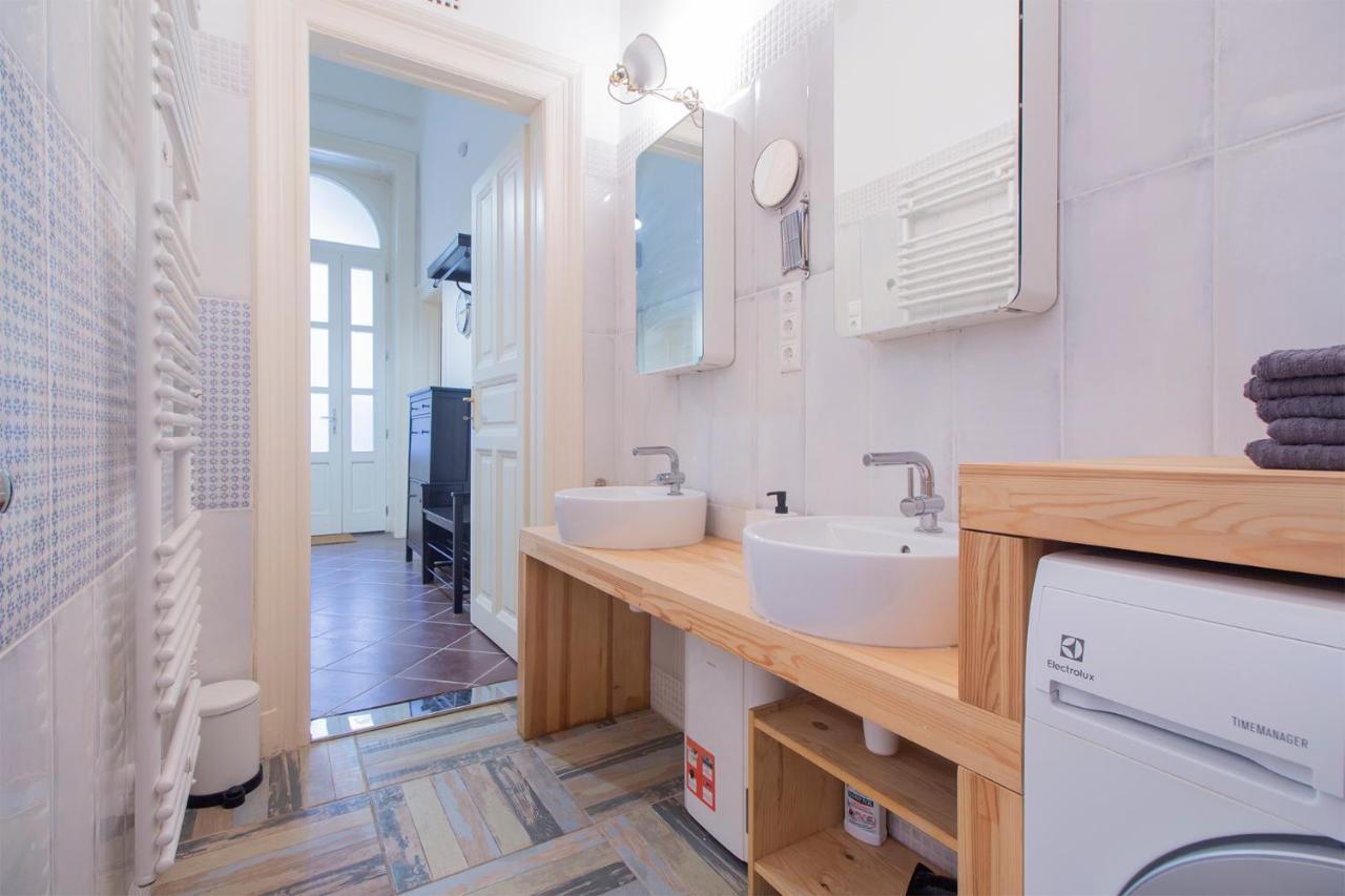 Industrial Double Loft Apartment Budapest Eksteriør bilde