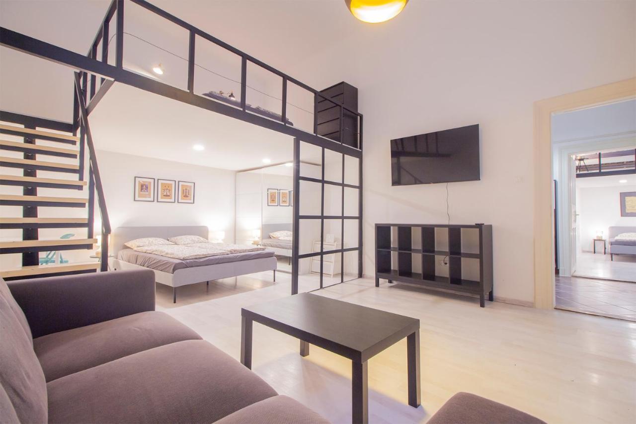 Industrial Double Loft Apartment Budapest Eksteriør bilde